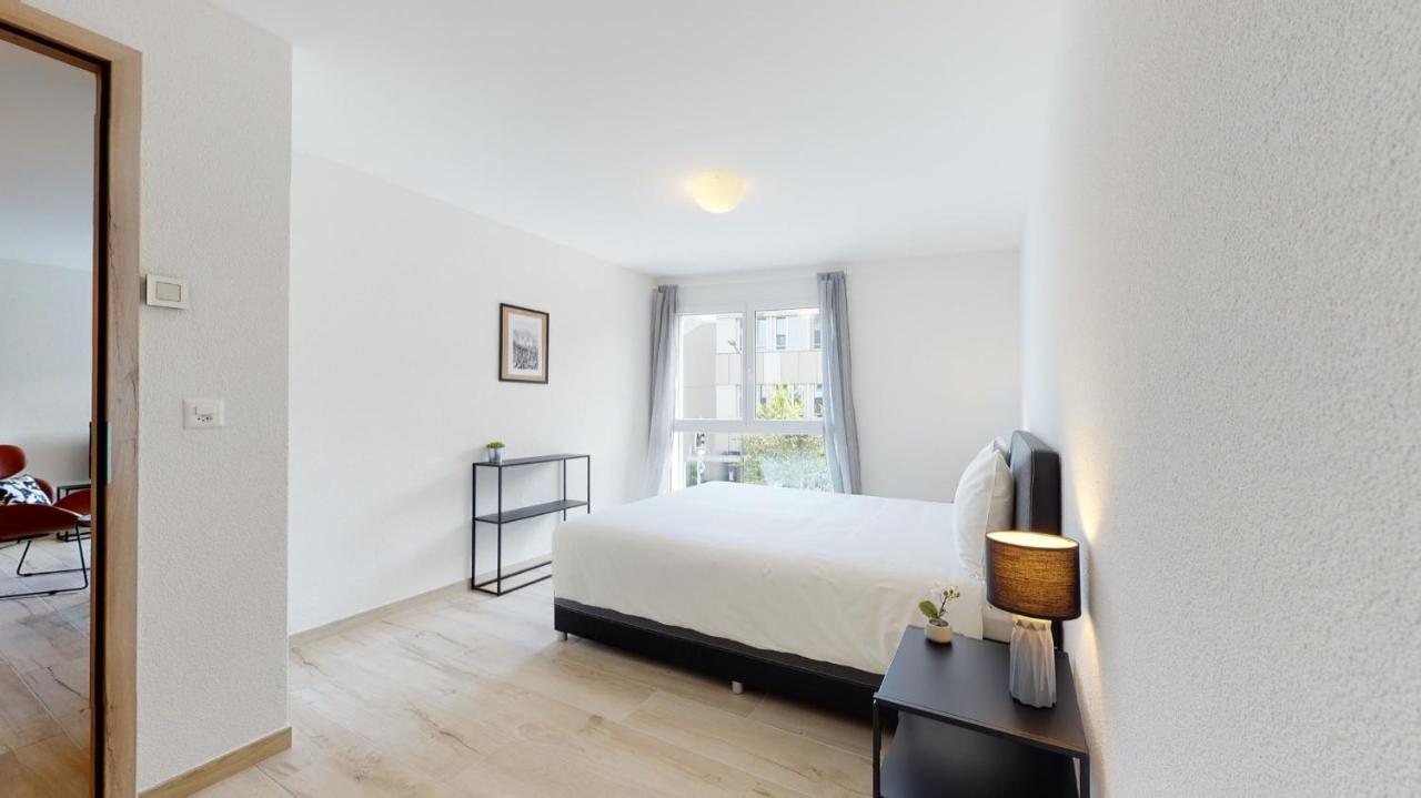 Nonanteneuf Appart Hotel Aigle - Contactless Check-In Екстер'єр фото
