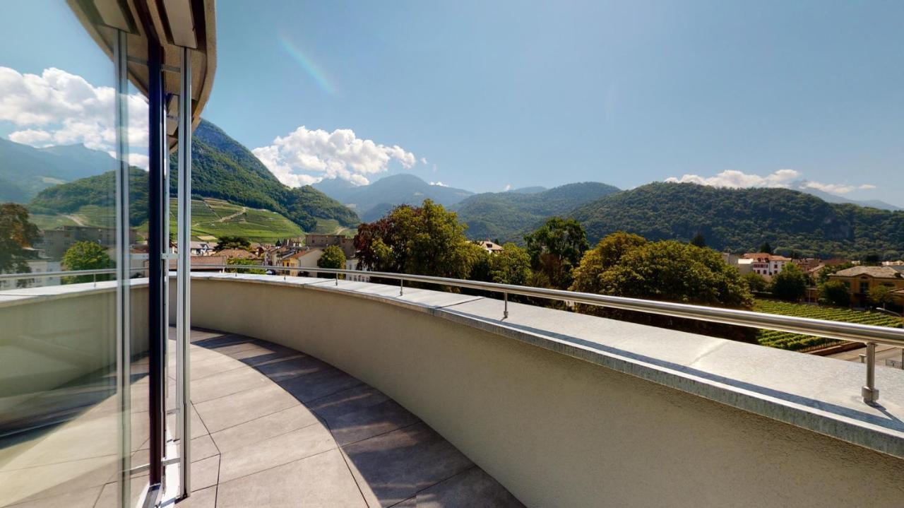 Nonanteneuf Appart Hotel Aigle - Contactless Check-In Екстер'єр фото